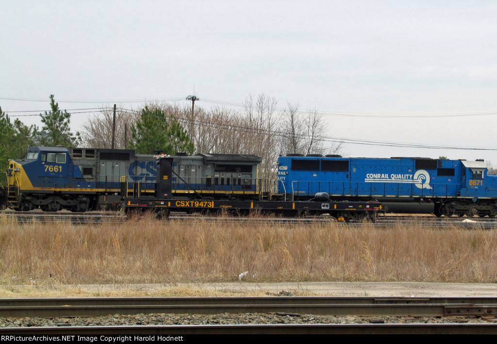 CSX 7661 & 8671